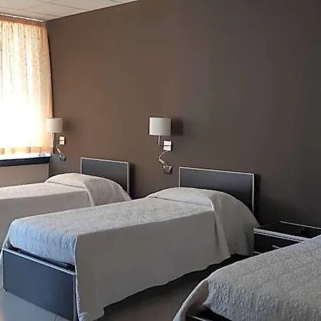 Hotel Saturday 4*