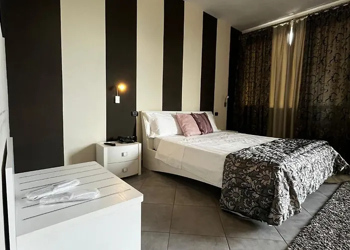 Saturday Отель Пальма-Кампания